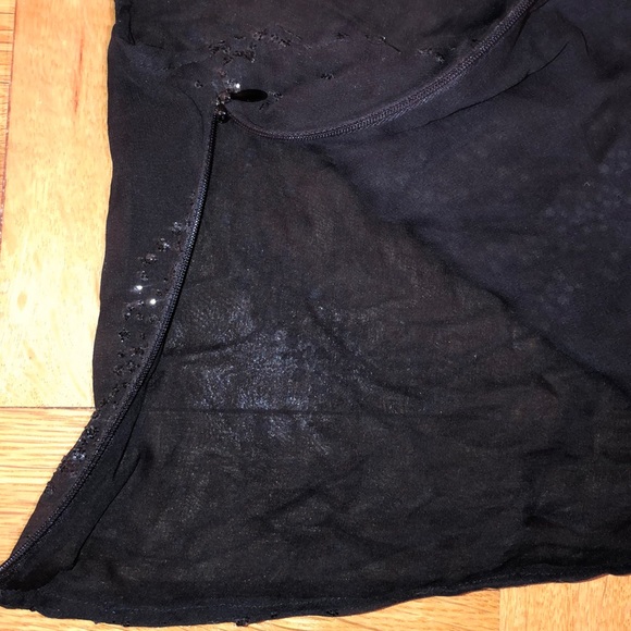 DarylK-189 silk top with metallic detail size M - Picture 3 of 7